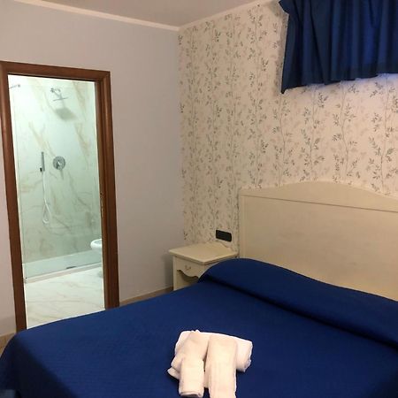 Hotel Serena 那不勒斯 外观 照片
