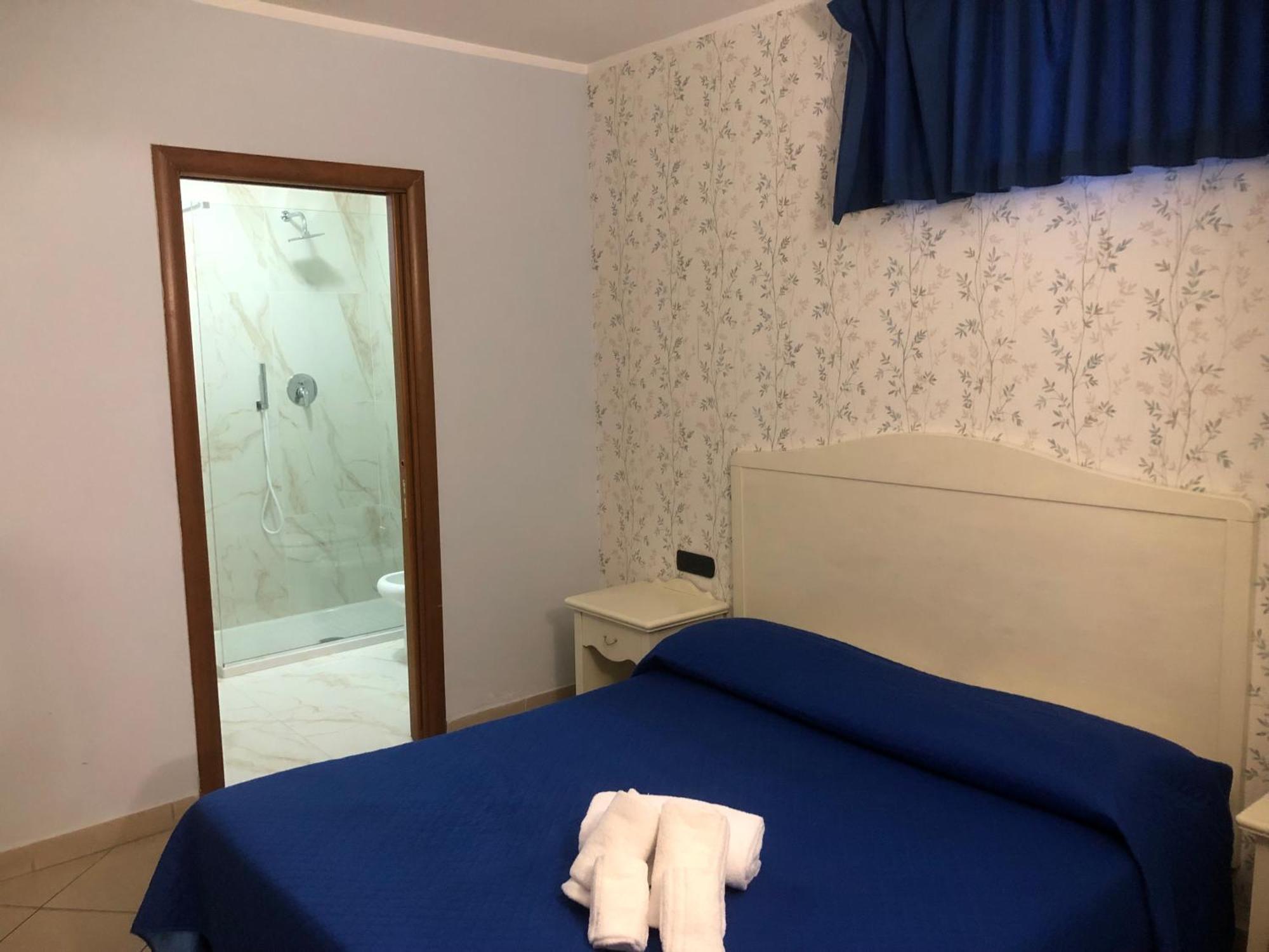Hotel Serena 那不勒斯 外观 照片