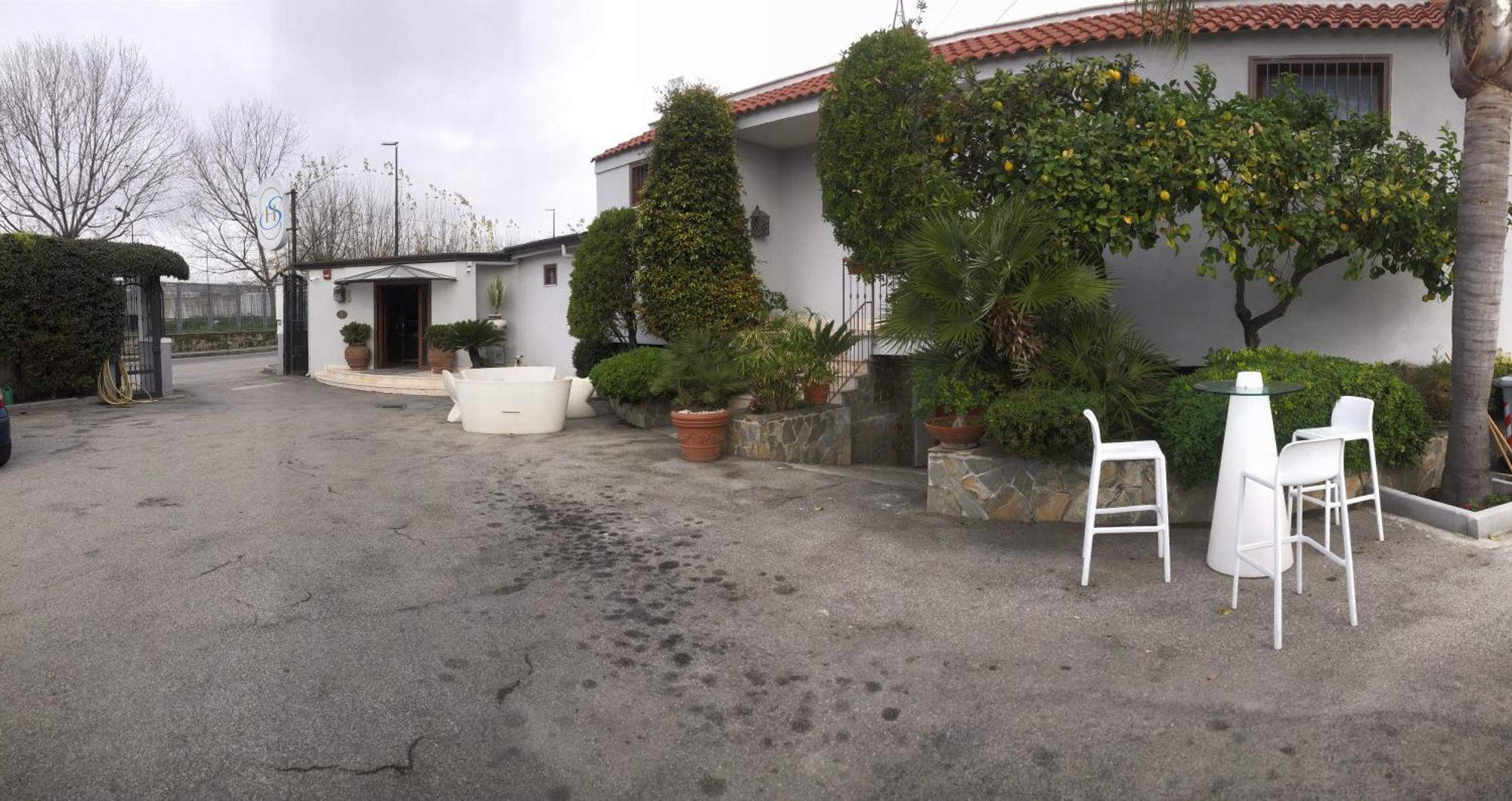 Hotel Serena 那不勒斯 外观 照片